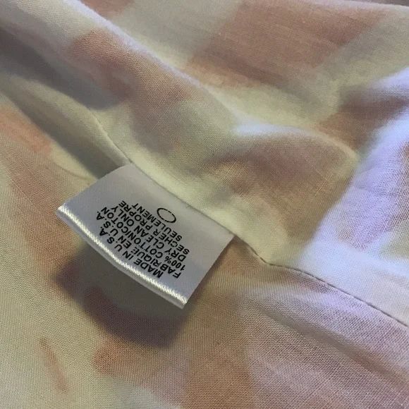 Diane Von Furstenberg Red and White V-Neck Fit and Flare Midi Dress - Picture 15 of 16